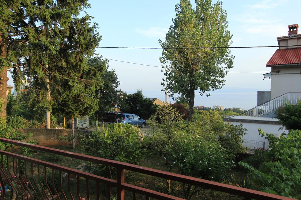 Guest House Kozala Rijeka Bagian luar foto