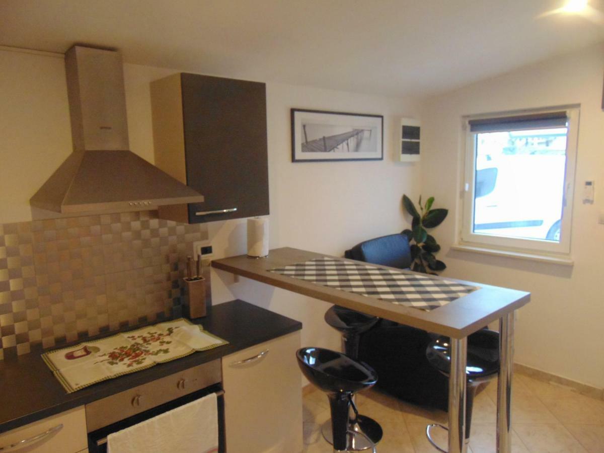 Guest House Kozala Rijeka Bagian luar foto